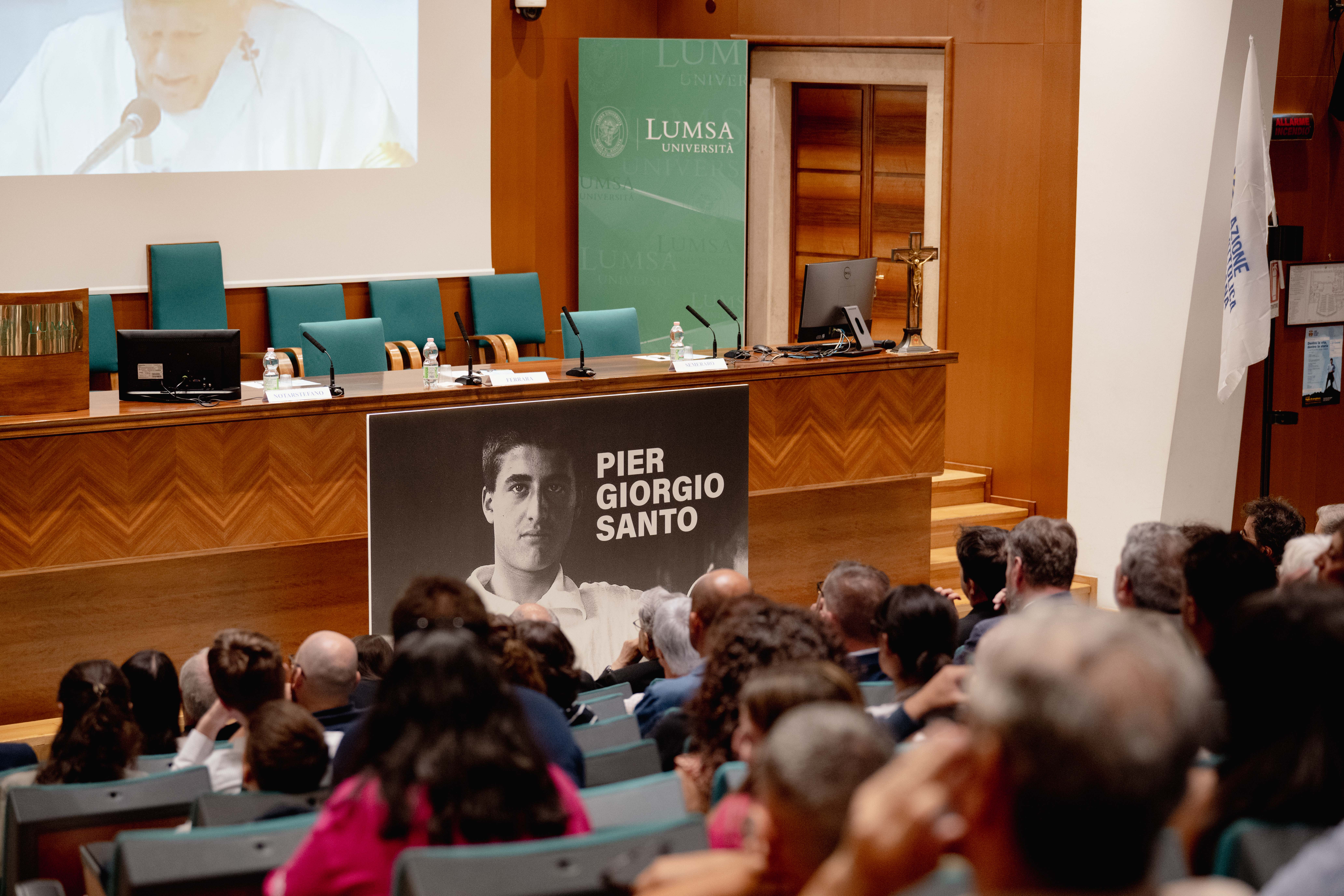 credits Fototeca Azione cattolica italiana. Convegno su Frassati e Veglia di preghiera. Foto Dimartstudio
